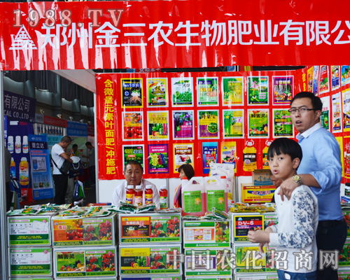     ���ݽ����r(n��ng)������2015�����r(n��ng)�Y��(hu��)�ܵ��˂��Ěgӭ